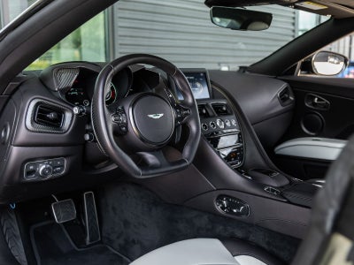 2023 Aston Martin DBS Volante
