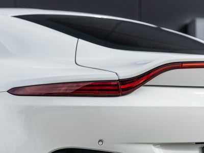 2019 Aston Martin Vantage Base