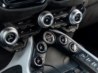 2019 Aston Martin Vantage Base