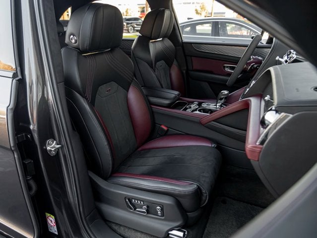2022 Bentley Bentayga V8