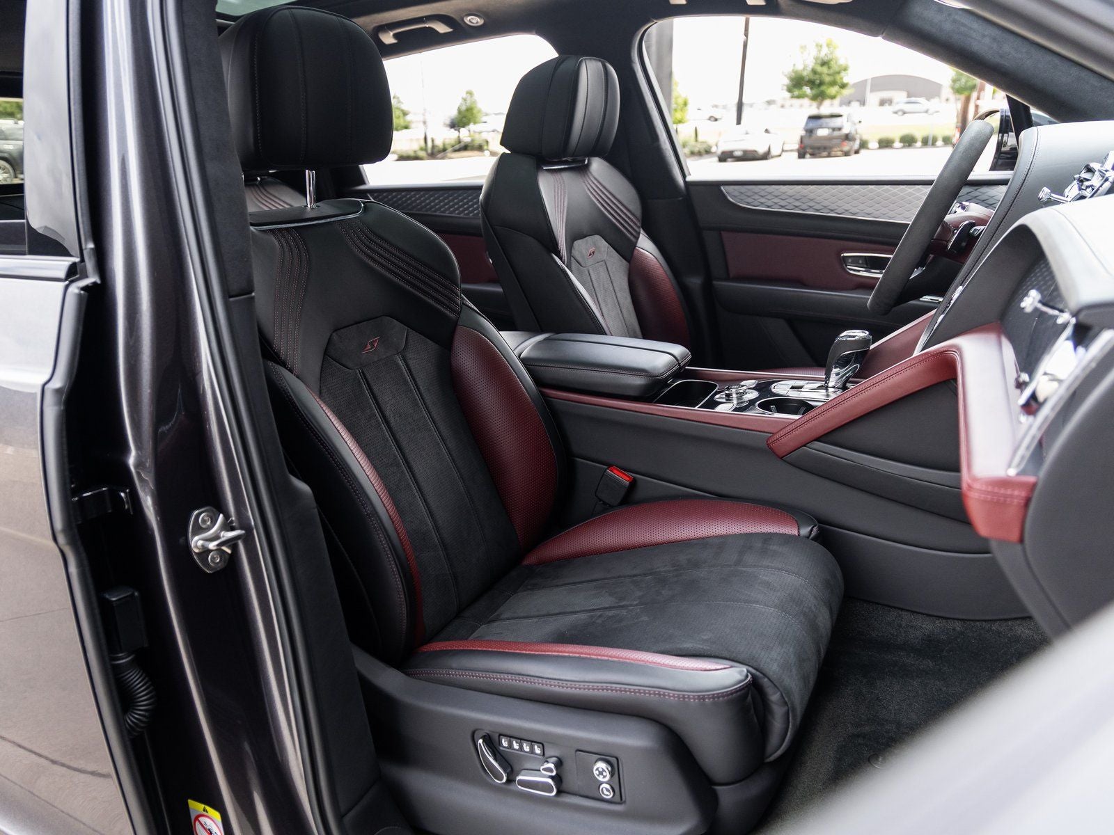 2022 Bentley Bentayga V8