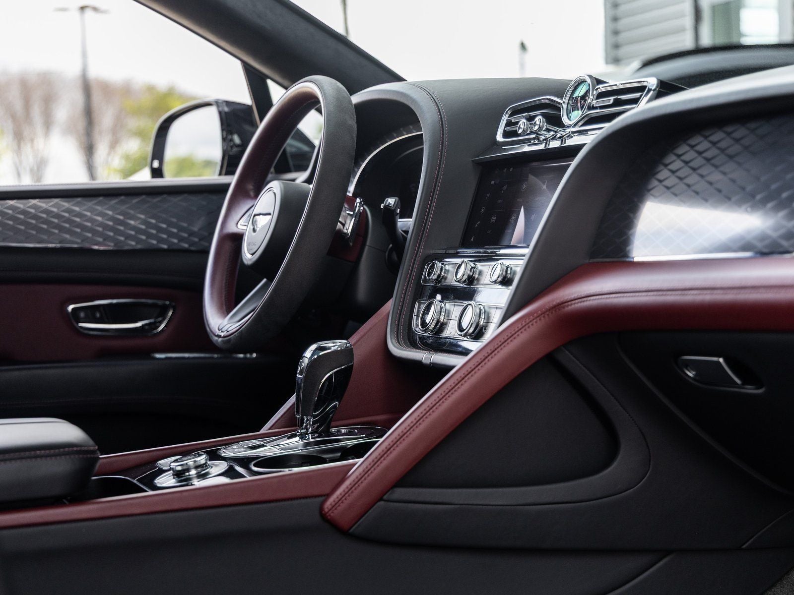 2022 Bentley Bentayga V8