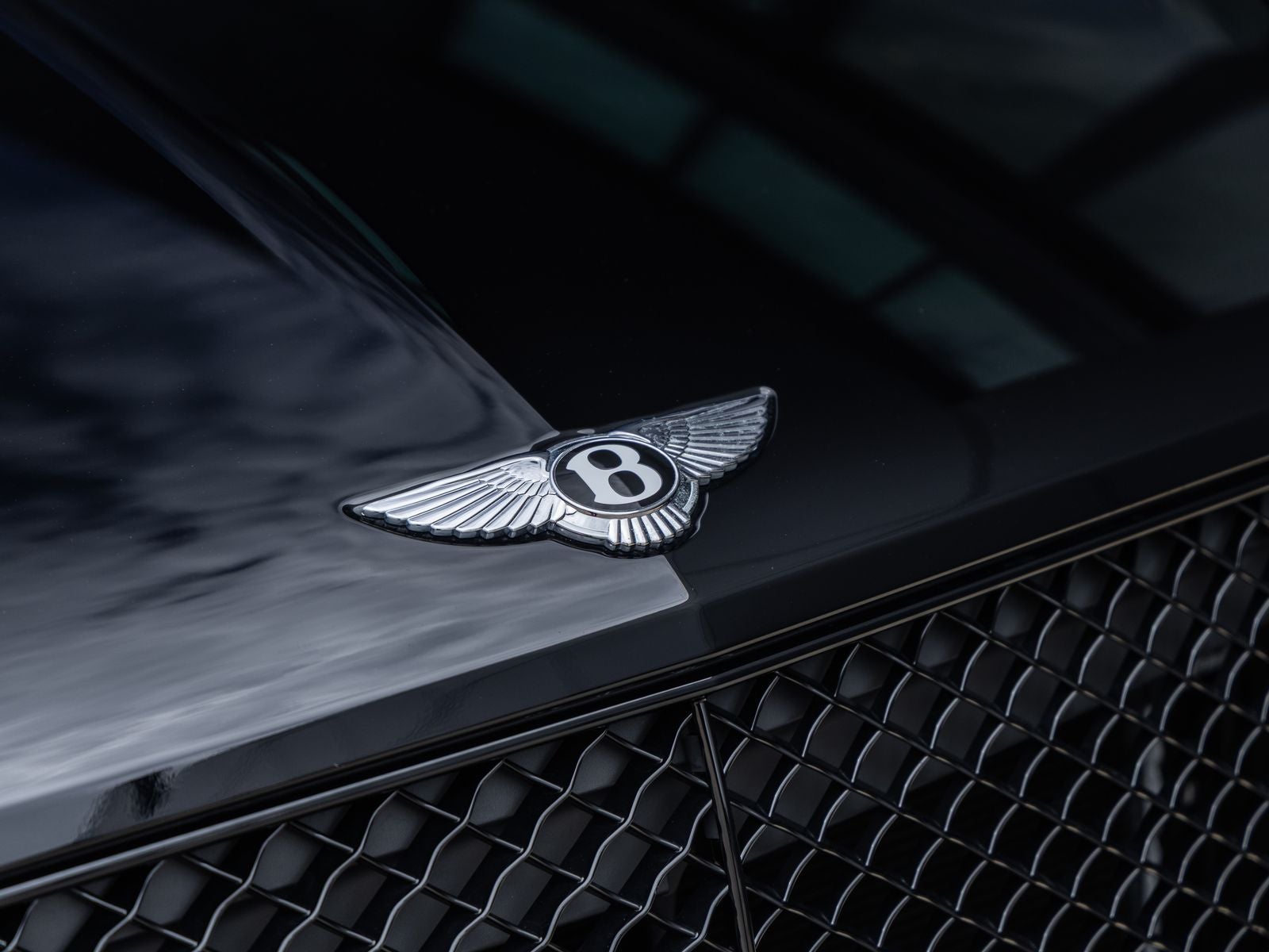 2023 Bentley Bentayga Base