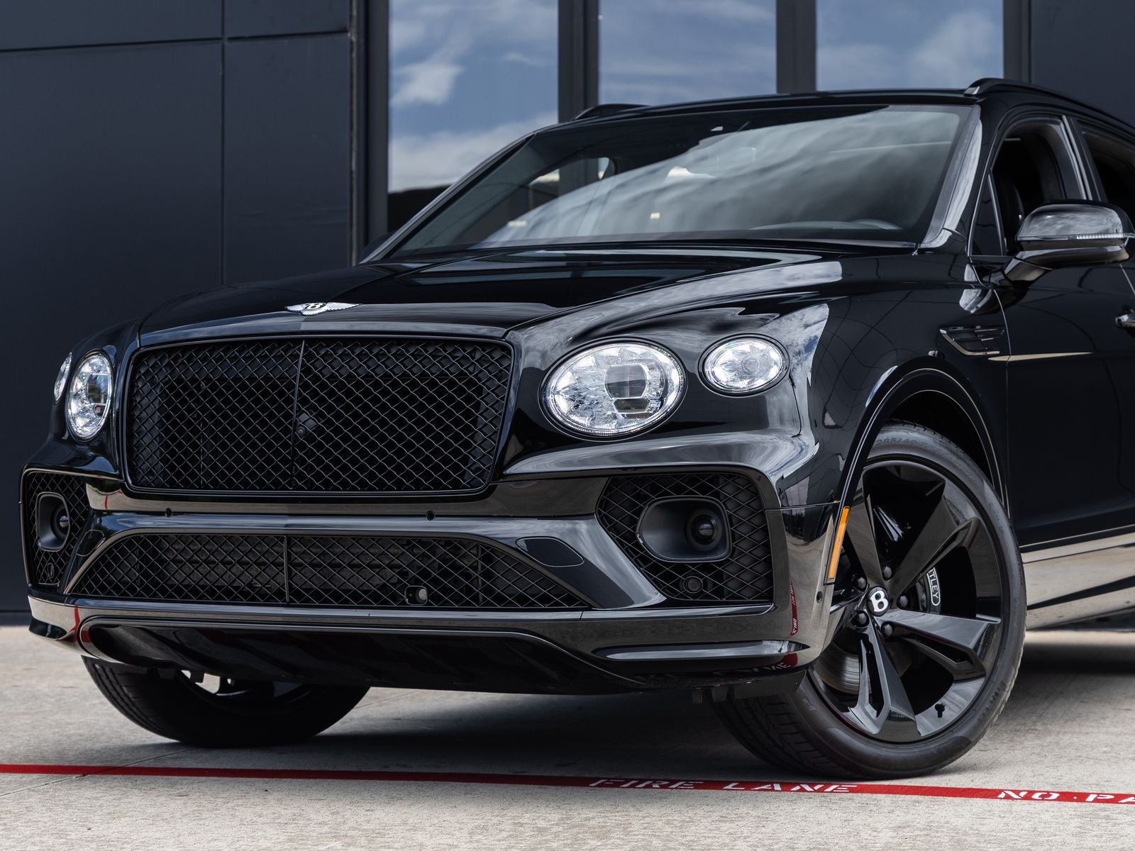 2023 Bentley Bentayga Base