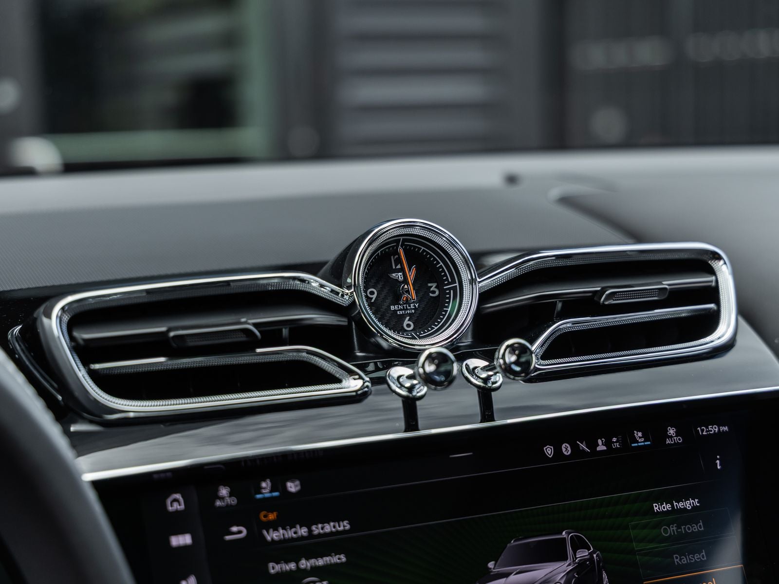 2023 Bentley Bentayga Base