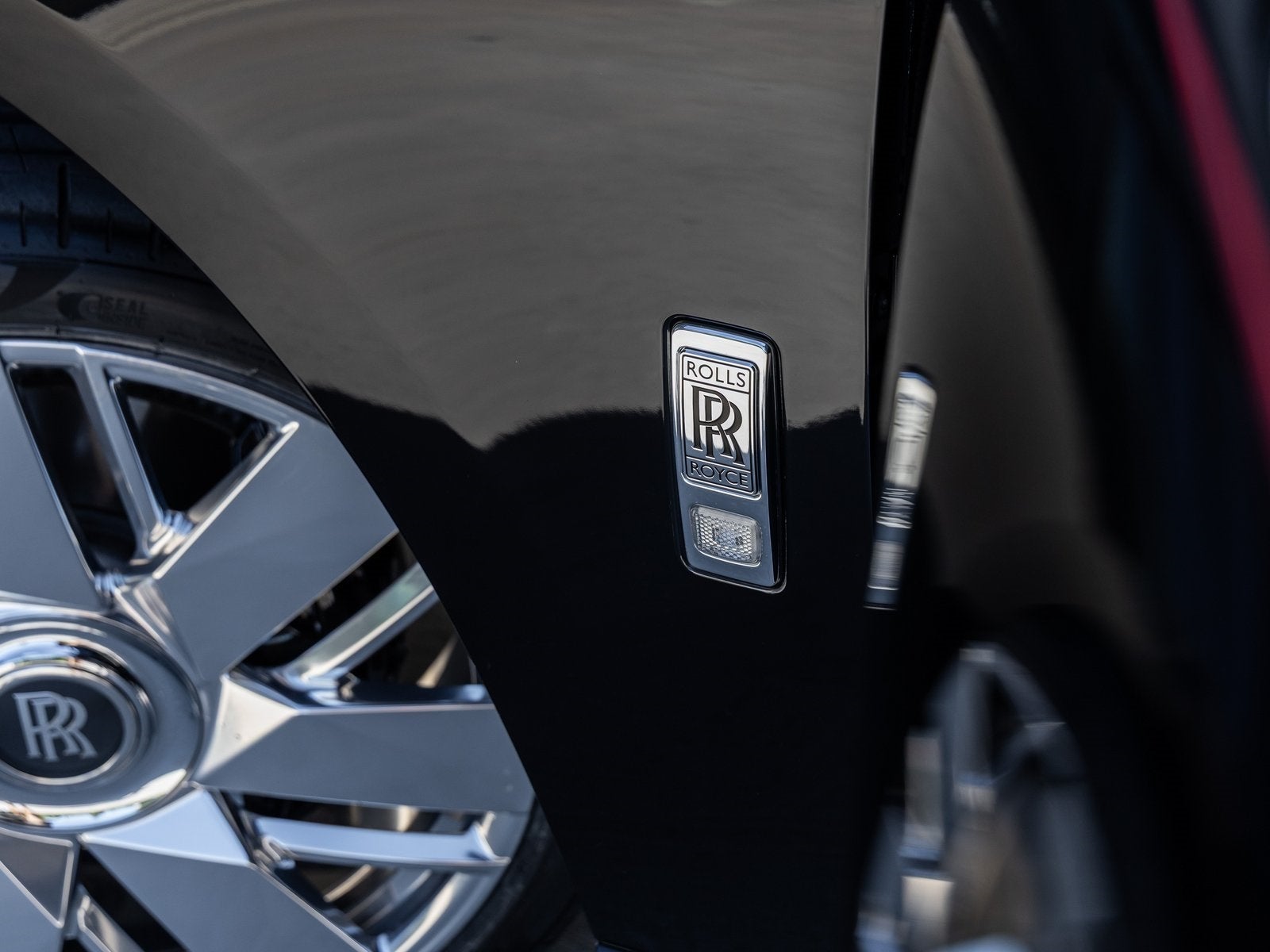 2025 Rolls-Royce Cullinan 