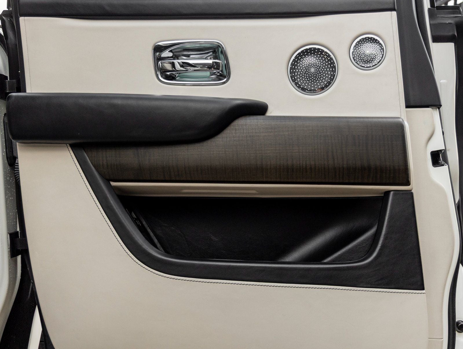 2019 Rolls-Royce Cullinan Base