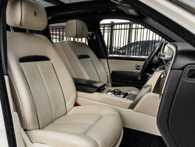 2019 Rolls-Royce Cullinan Base