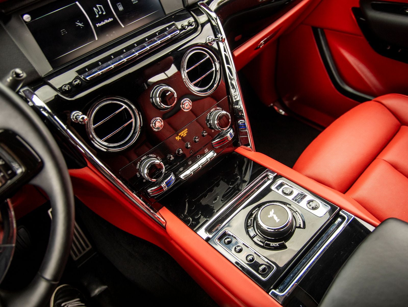 2021 Rolls-Royce Cullinan Base