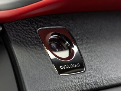 2023 Rolls-Royce Cullinan Base