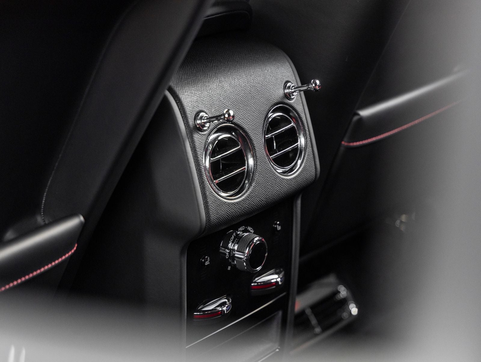 2023 Rolls-Royce Cullinan Base