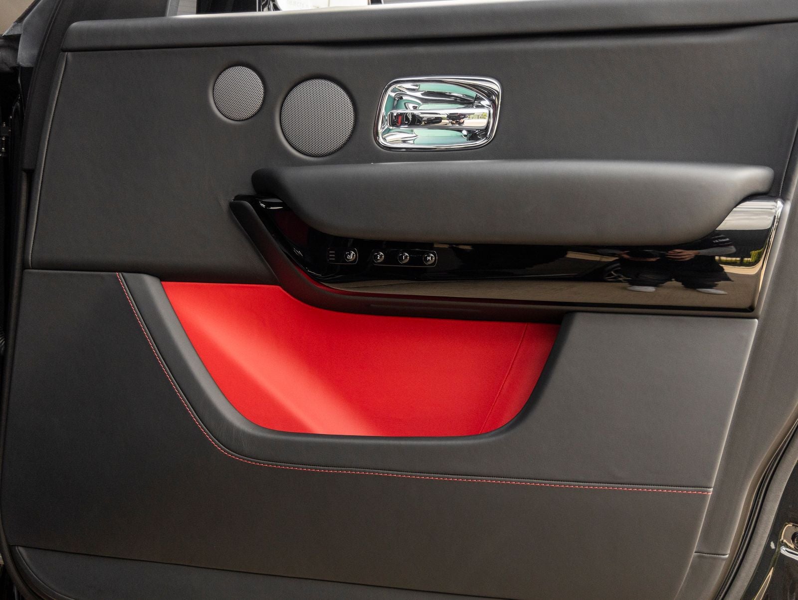 2023 Rolls-Royce Cullinan Base