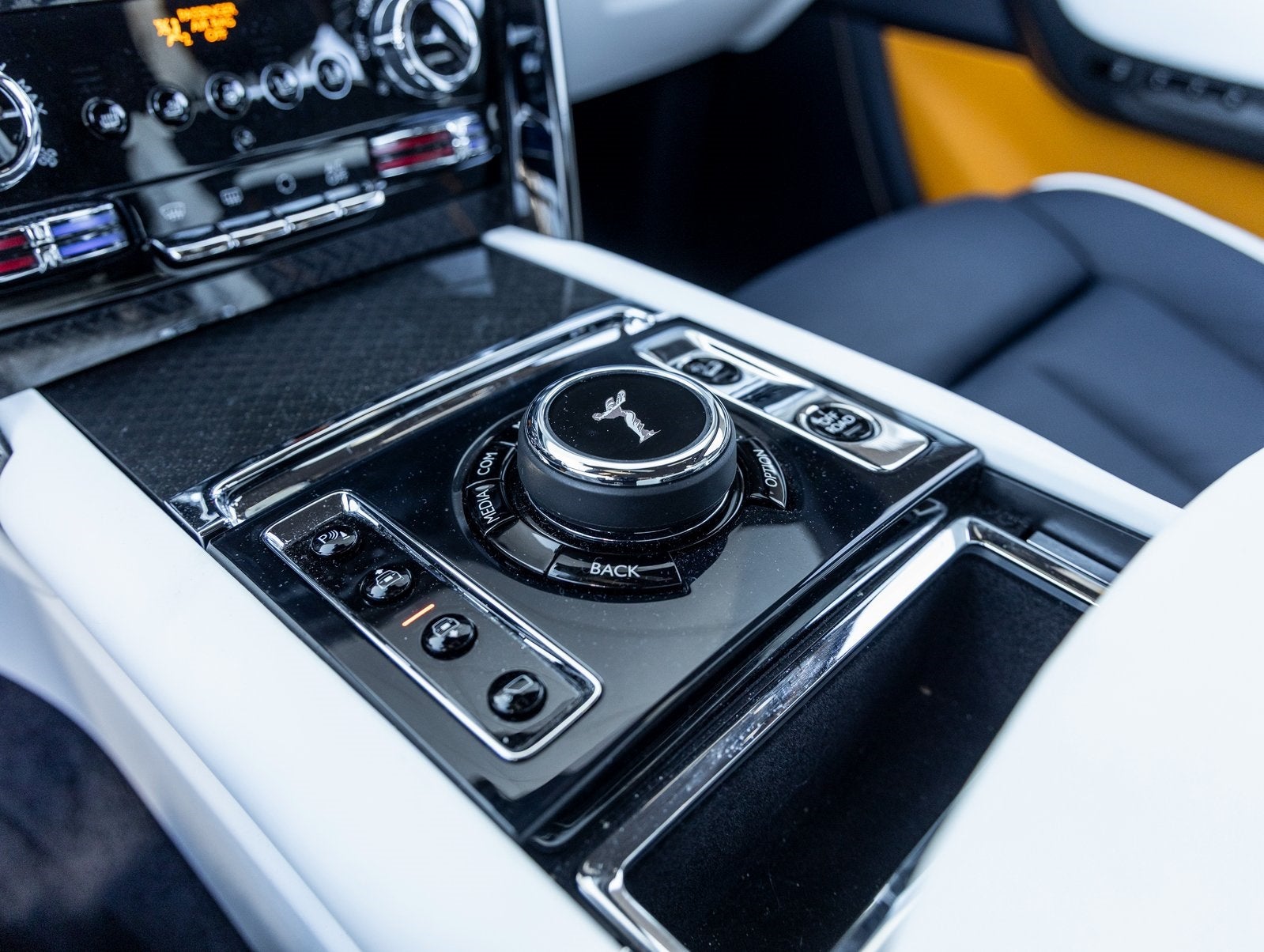 2024 Rolls-Royce Black Badge Cullinan Black Badge