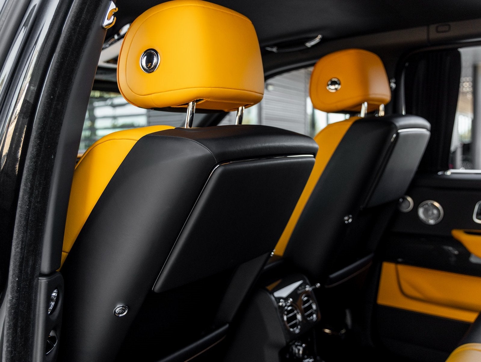 2023 Rolls-Royce Cullinan Black Badge