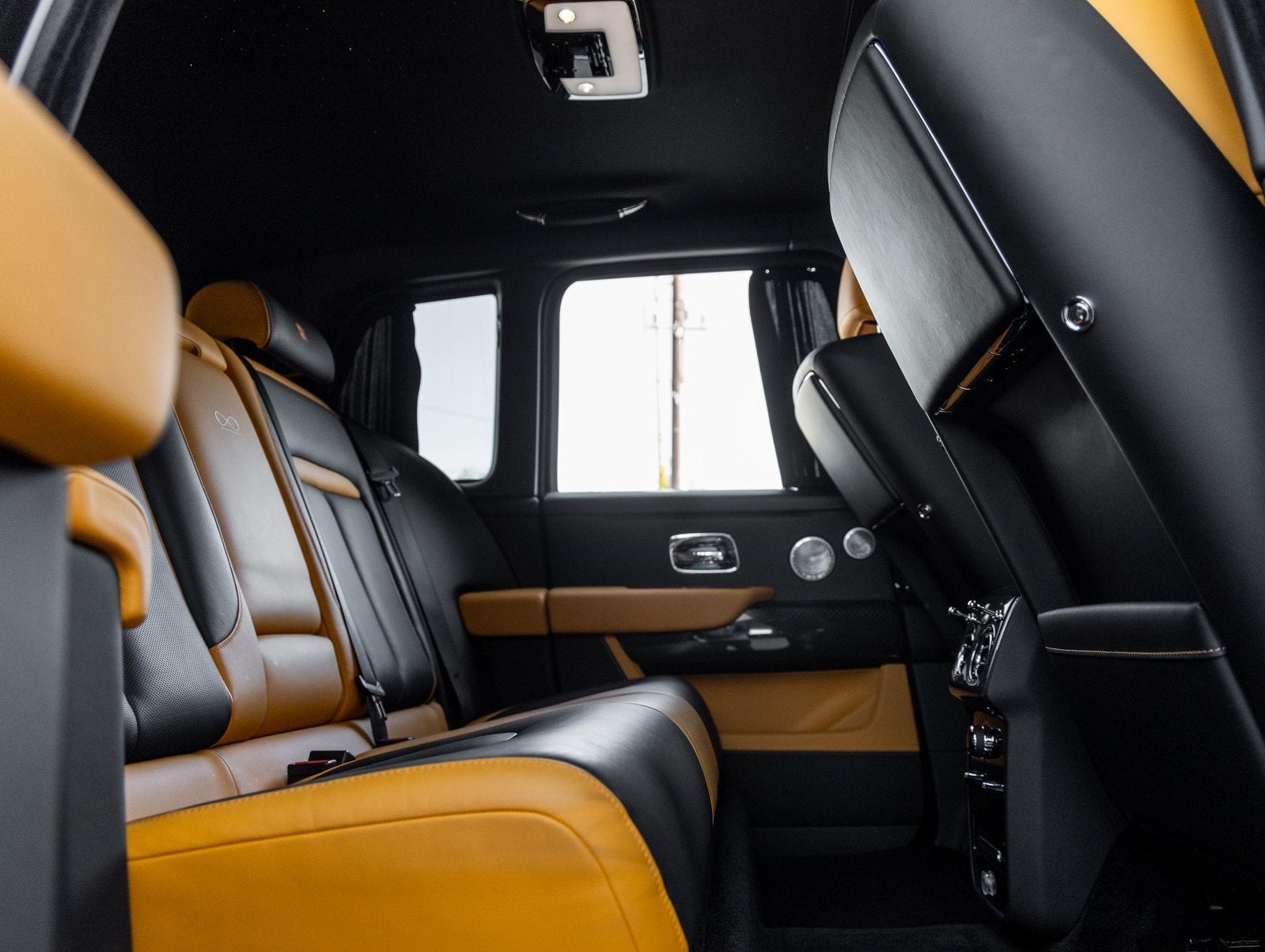 2023 Rolls-Royce Cullinan Black Badge