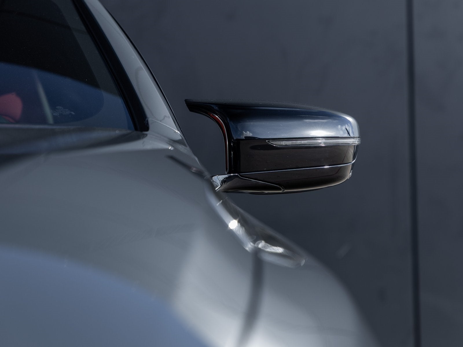 2025 BMW M8 Competition