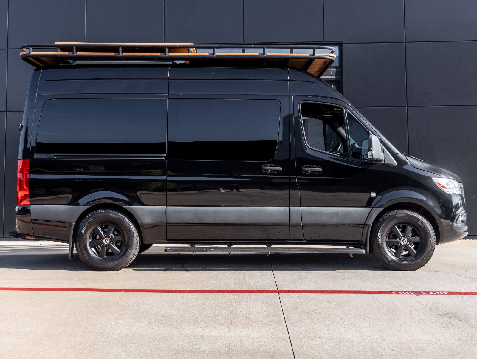 2019 Mercedes-Benz Sprinter 2500 Passenger 144 WB