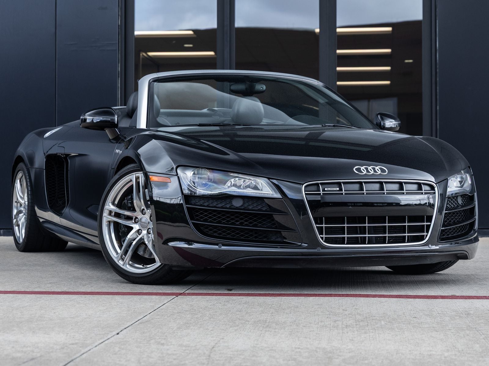 2011 Audi R8 5.2