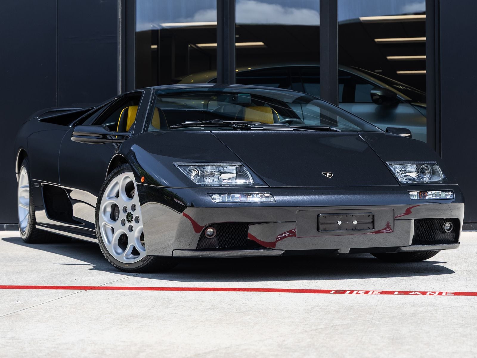 2001 Lamborghini Diablo VT 6.0 Base
