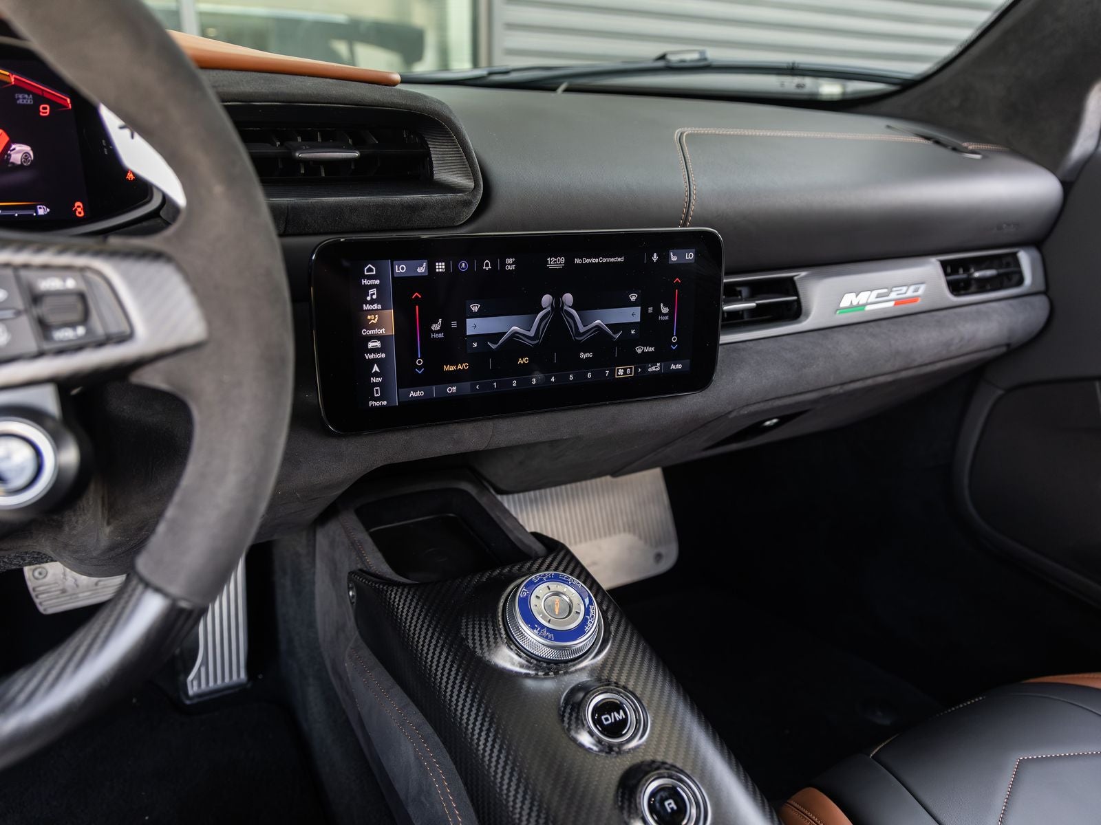 2022 Maserati MC20 