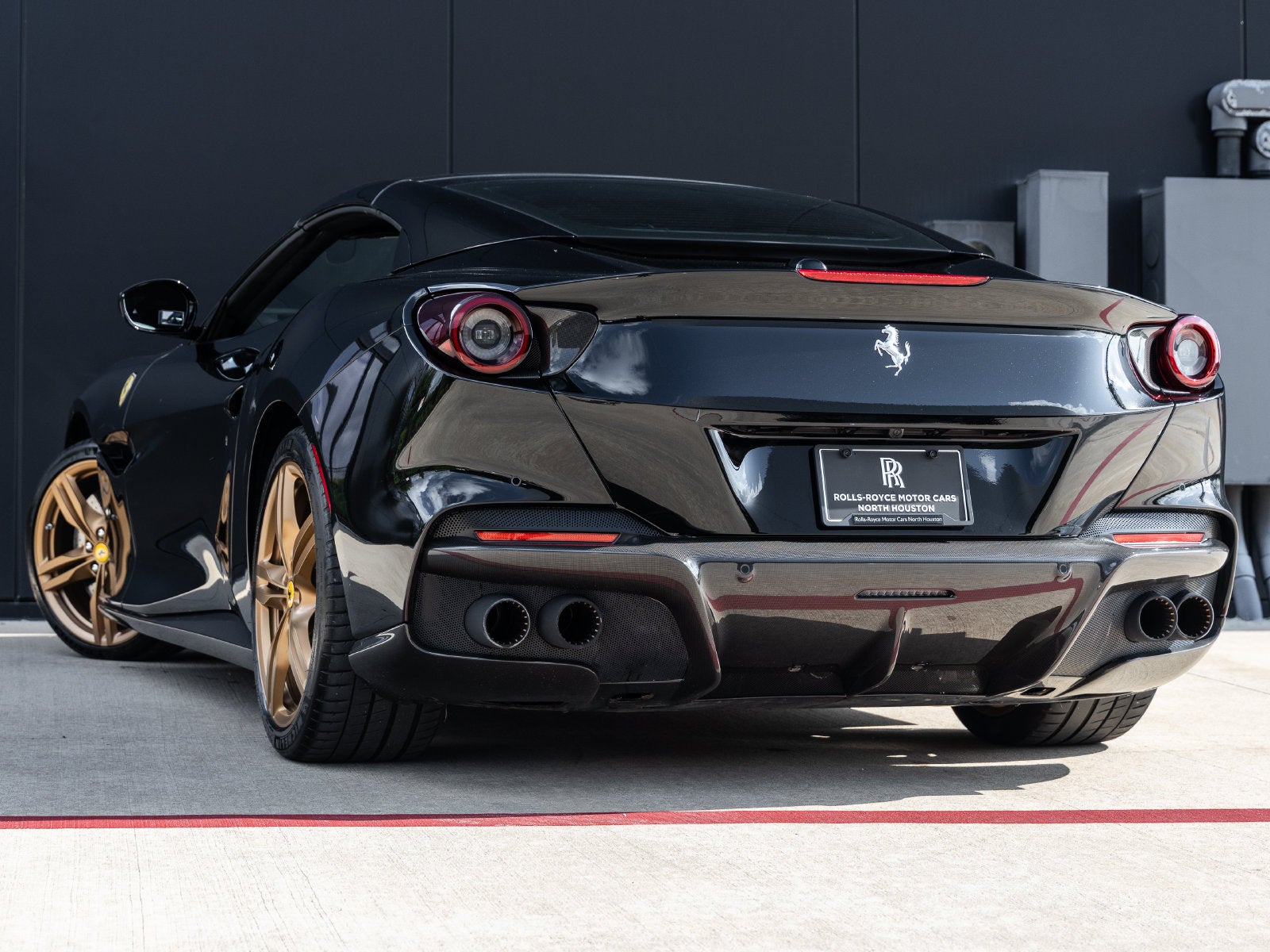 2023 Ferrari Portofino M Base