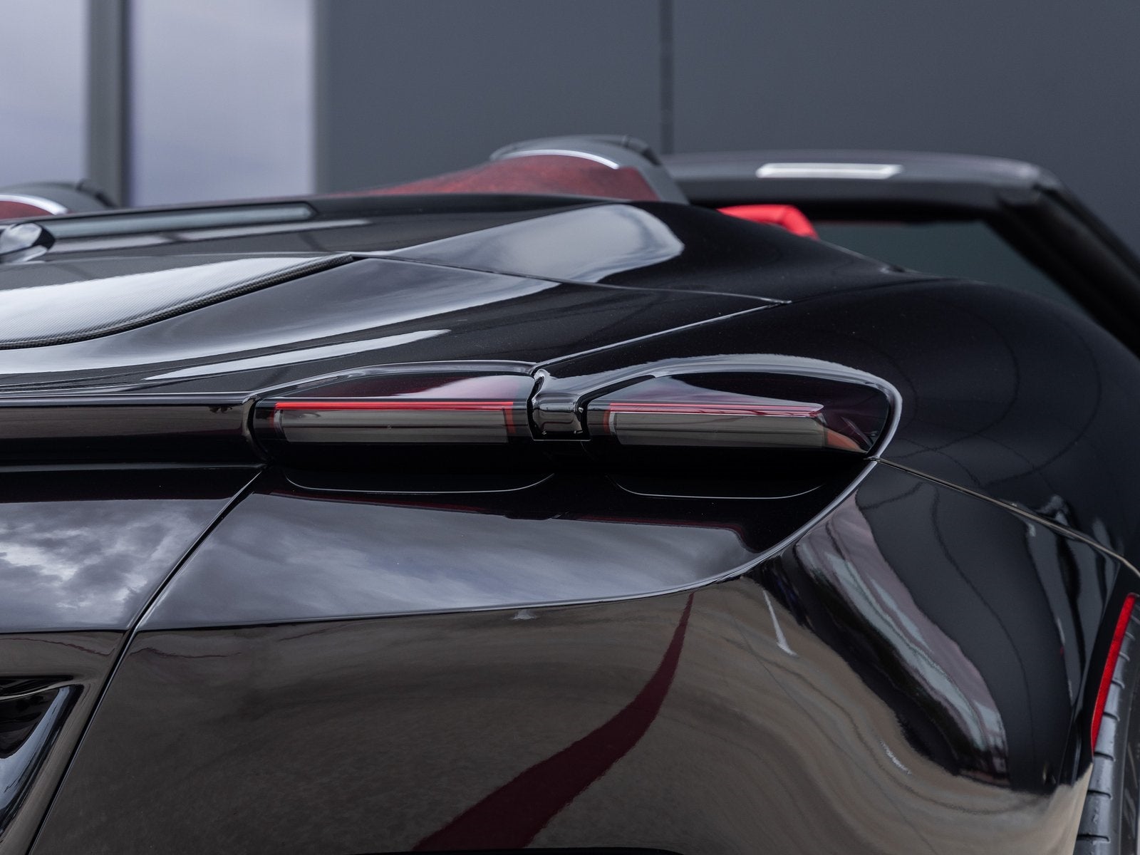 2024 Ferrari Roma Base