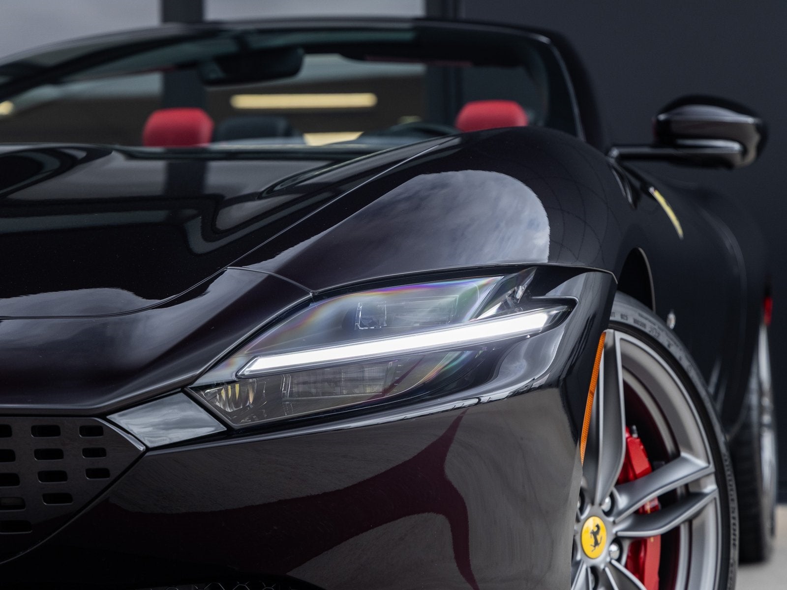 2024 Ferrari Roma Base