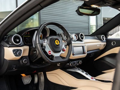 2015 Ferrari California T