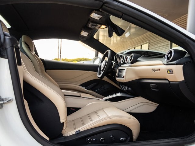 2015 Ferrari California T
