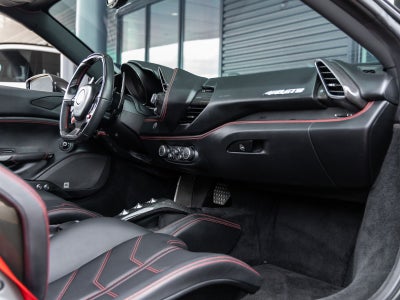 2017 Ferrari 488 GTB Base