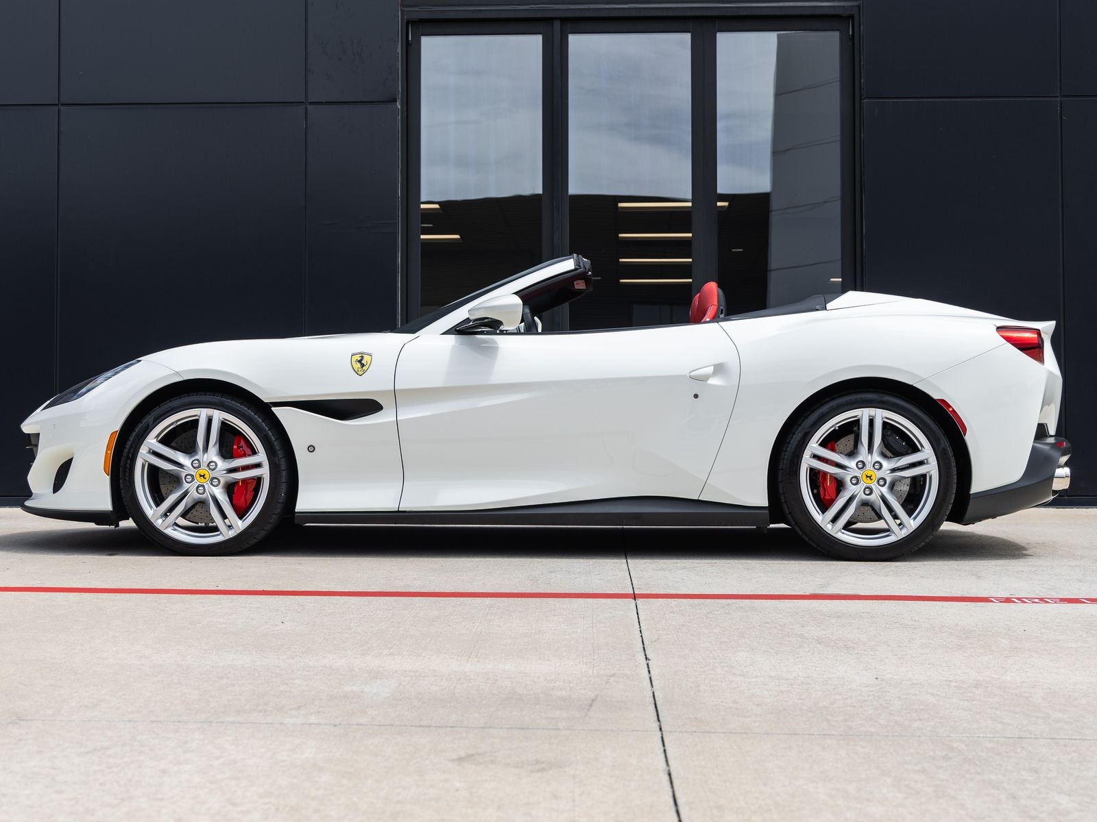 2020 Ferrari Portofino Base