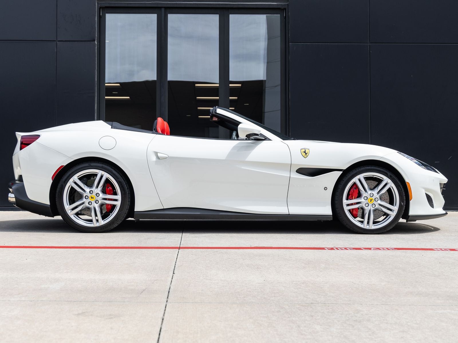 2020 Ferrari Portofino Base
