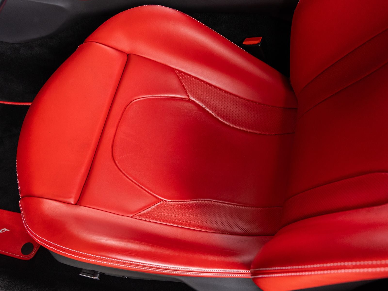 2020 Ferrari Portofino Base