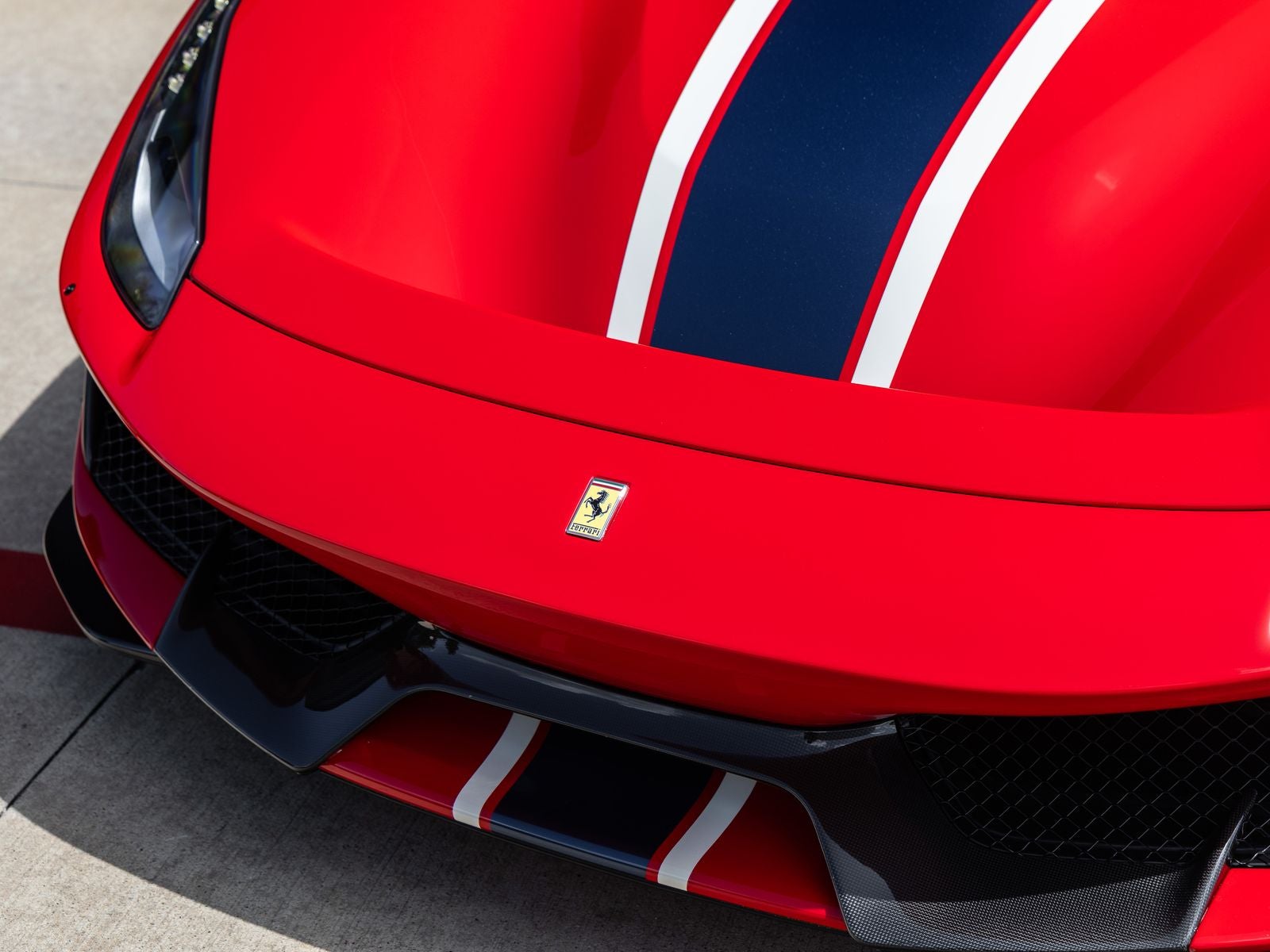 2020 Ferrari 488 Pista Base