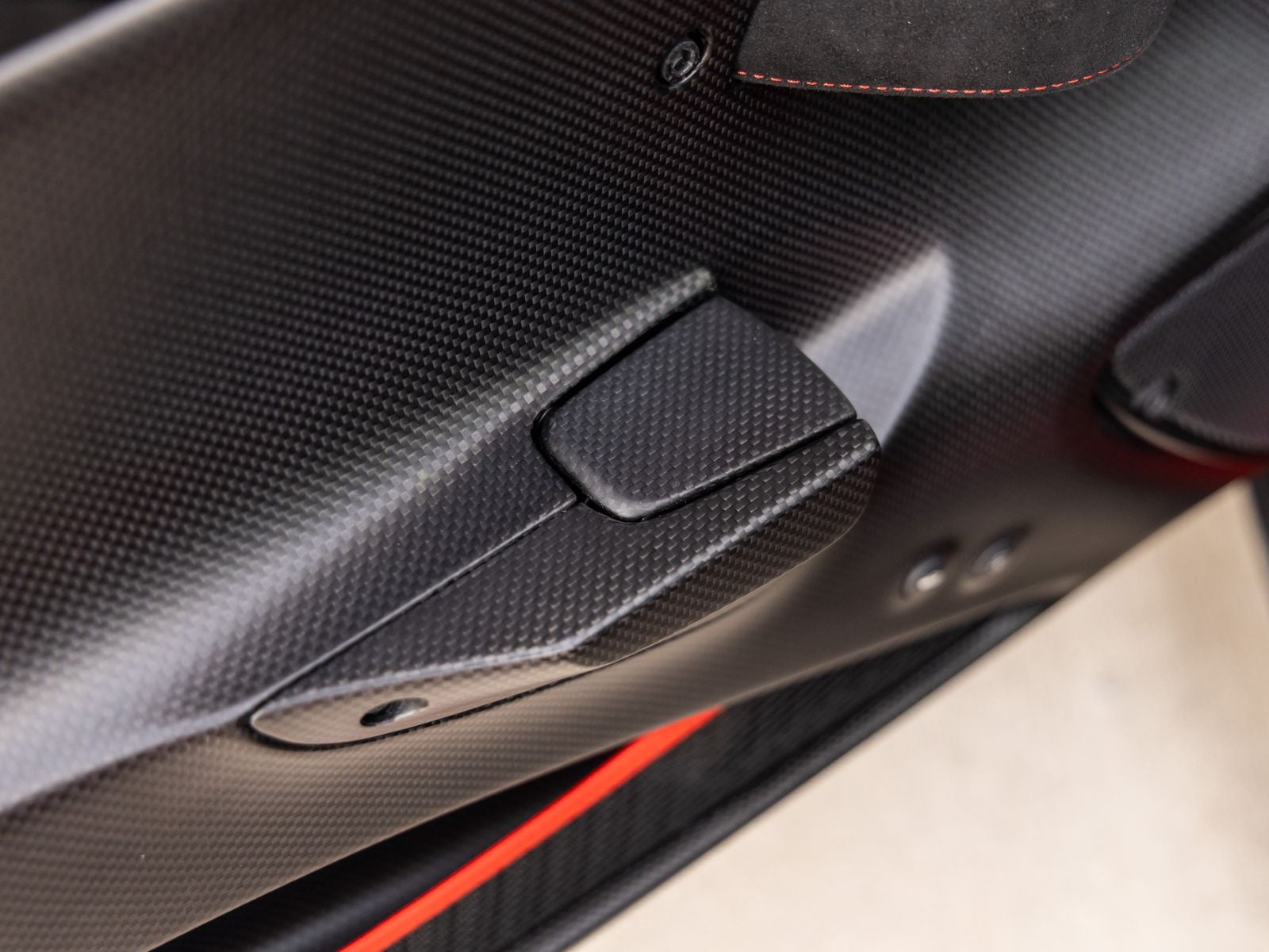 2020 Ferrari 488 Pista Base