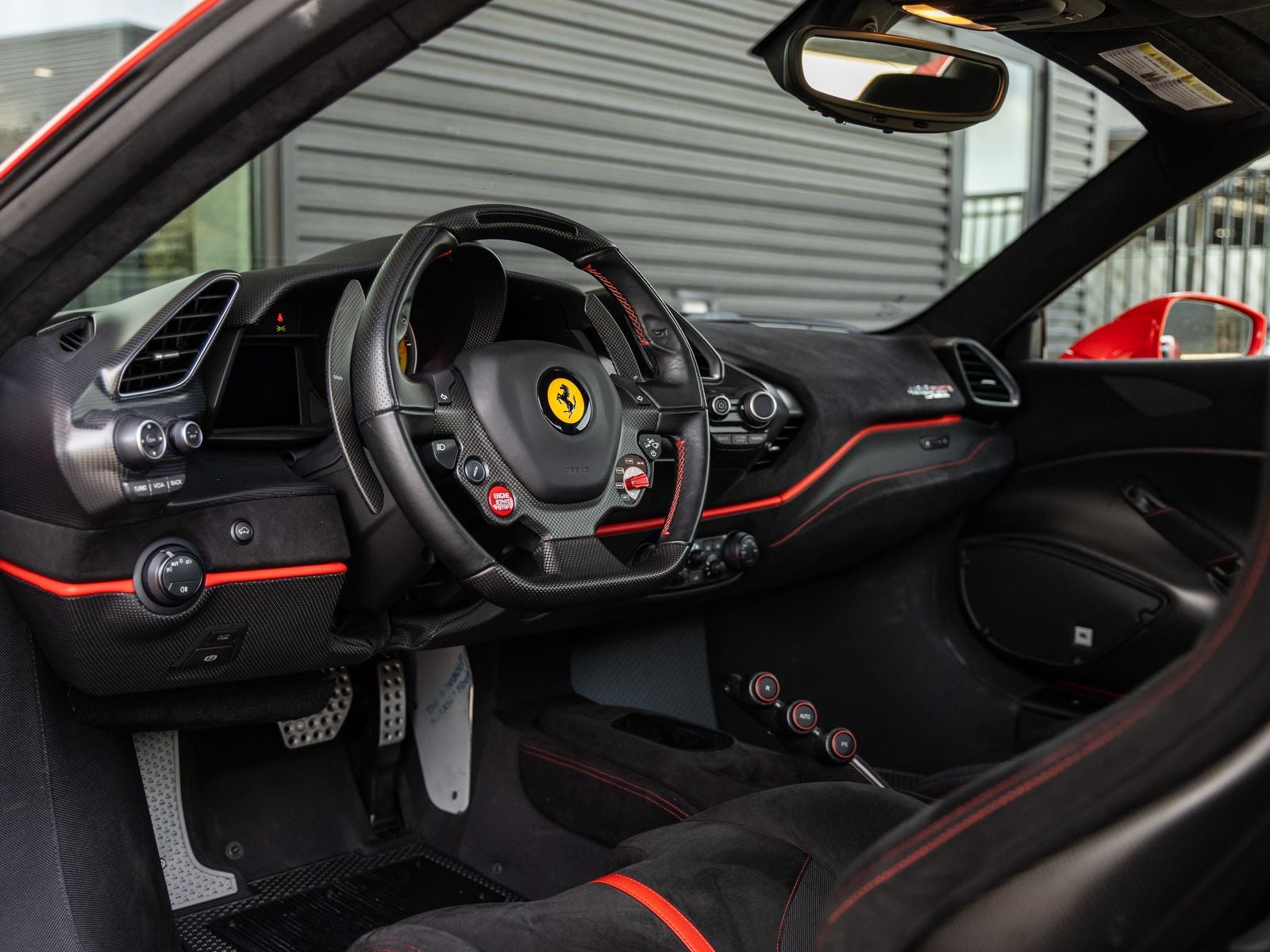 2020 Ferrari 488 Pista Base