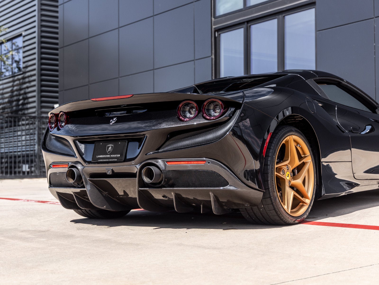 2023 Ferrari F8 Spider Base