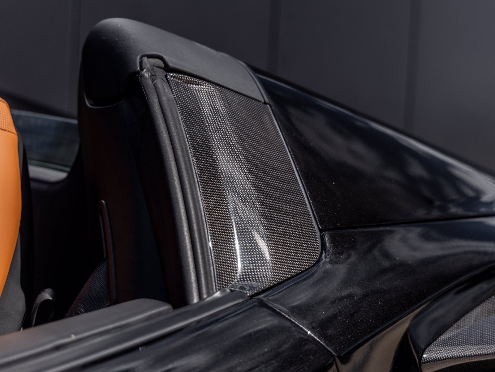 2023 Ferrari F8 Spider Base