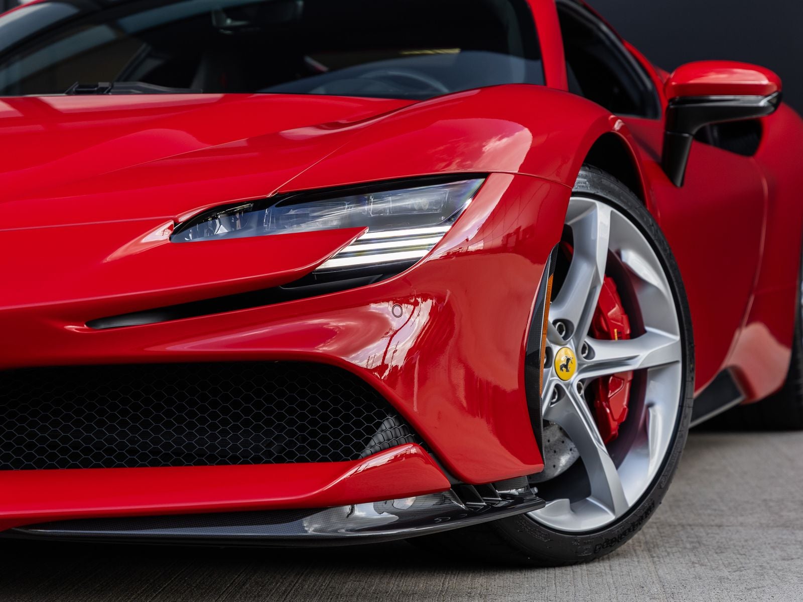 2021 Ferrari SF90 Stradale Base