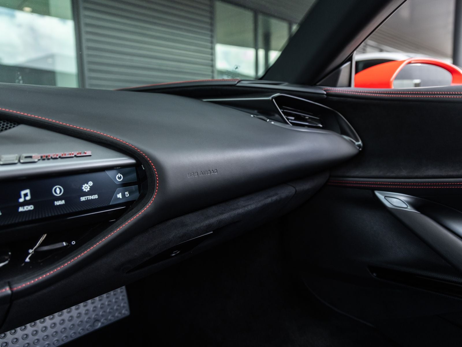 2021 Ferrari SF90 Stradale Base