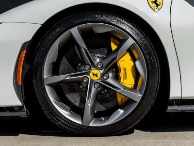2023 Ferrari SF90 Stradale Base