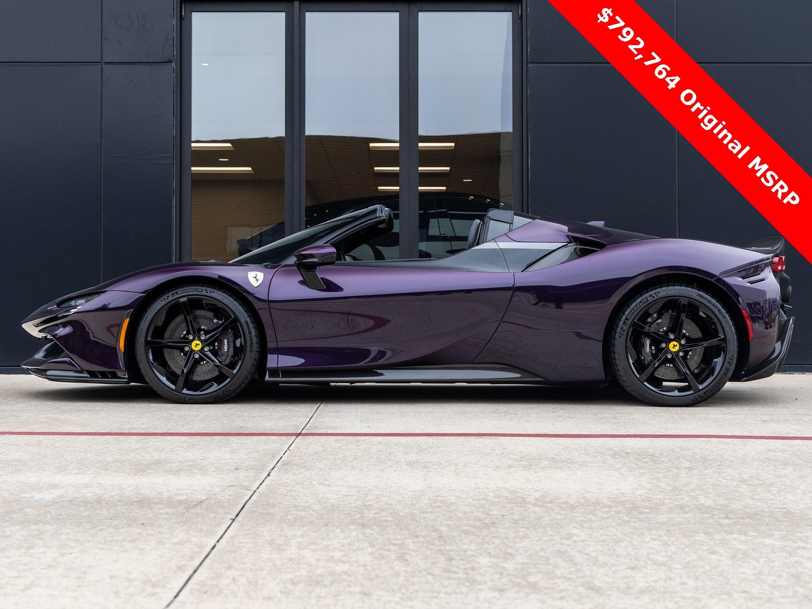 2025 Ferrari SF90 Spider Base