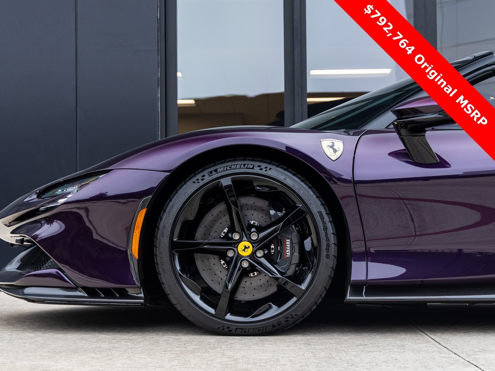 2025 Ferrari SF90 Spider Base