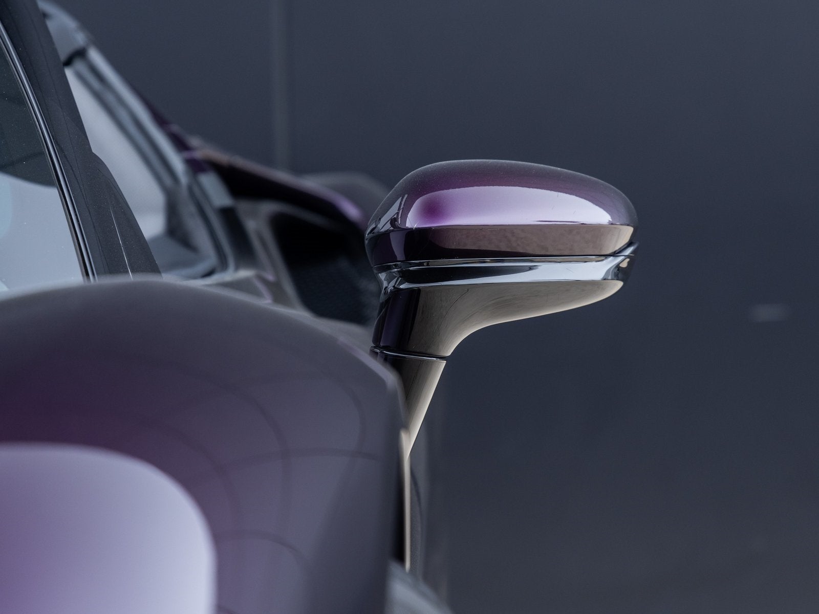 2025 Ferrari SF90 Spider Base