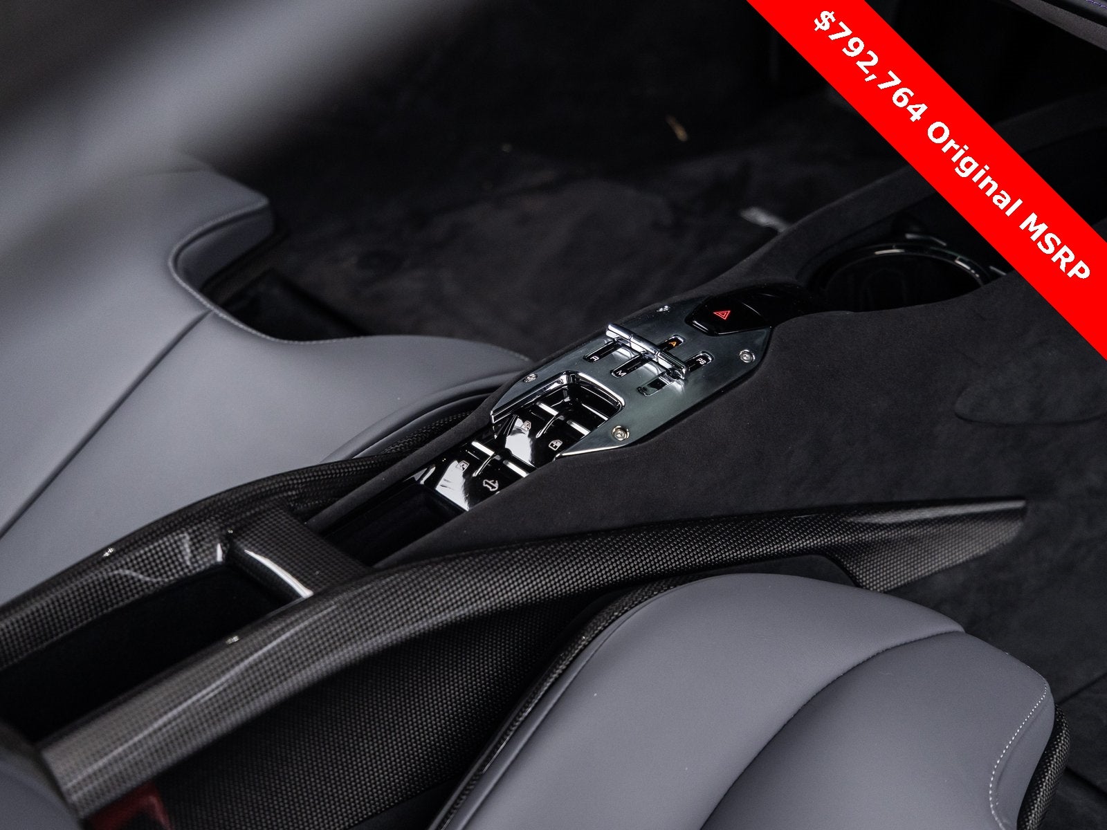 2025 Ferrari SF90 Spider Base