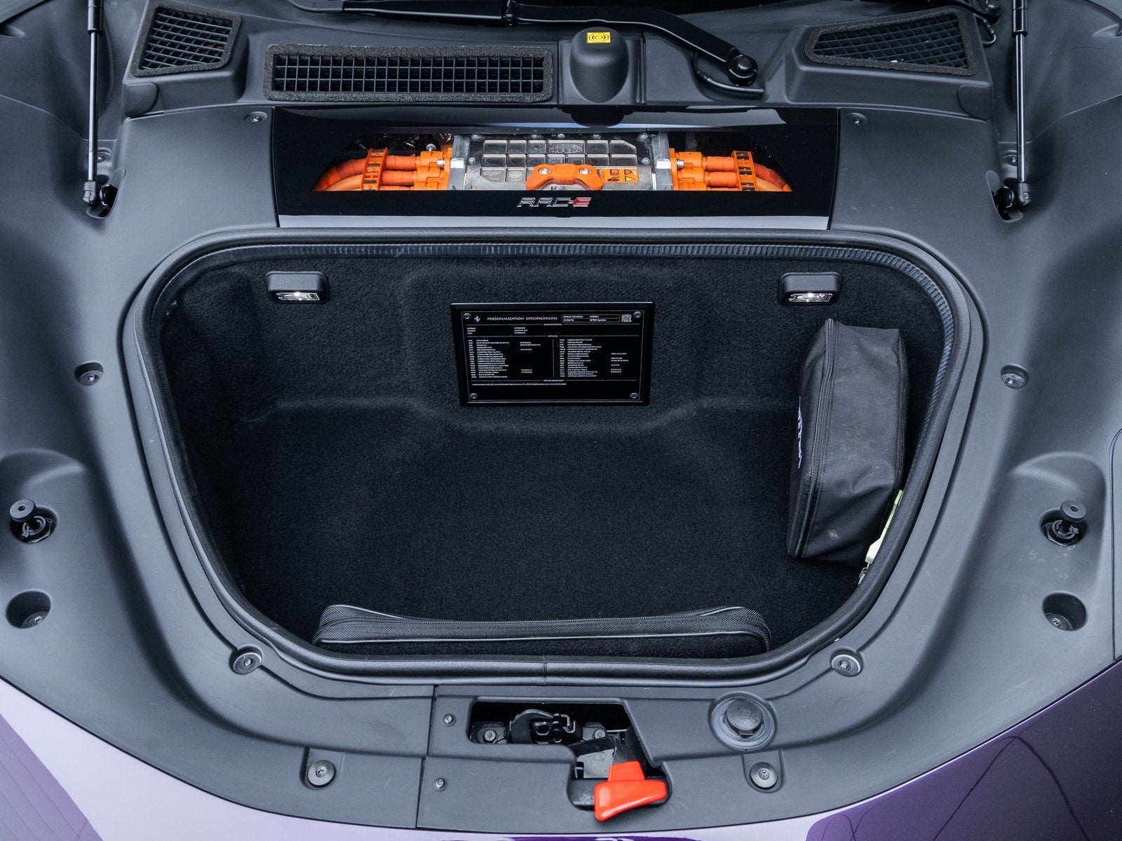 2025 Ferrari SF90 Spider Base