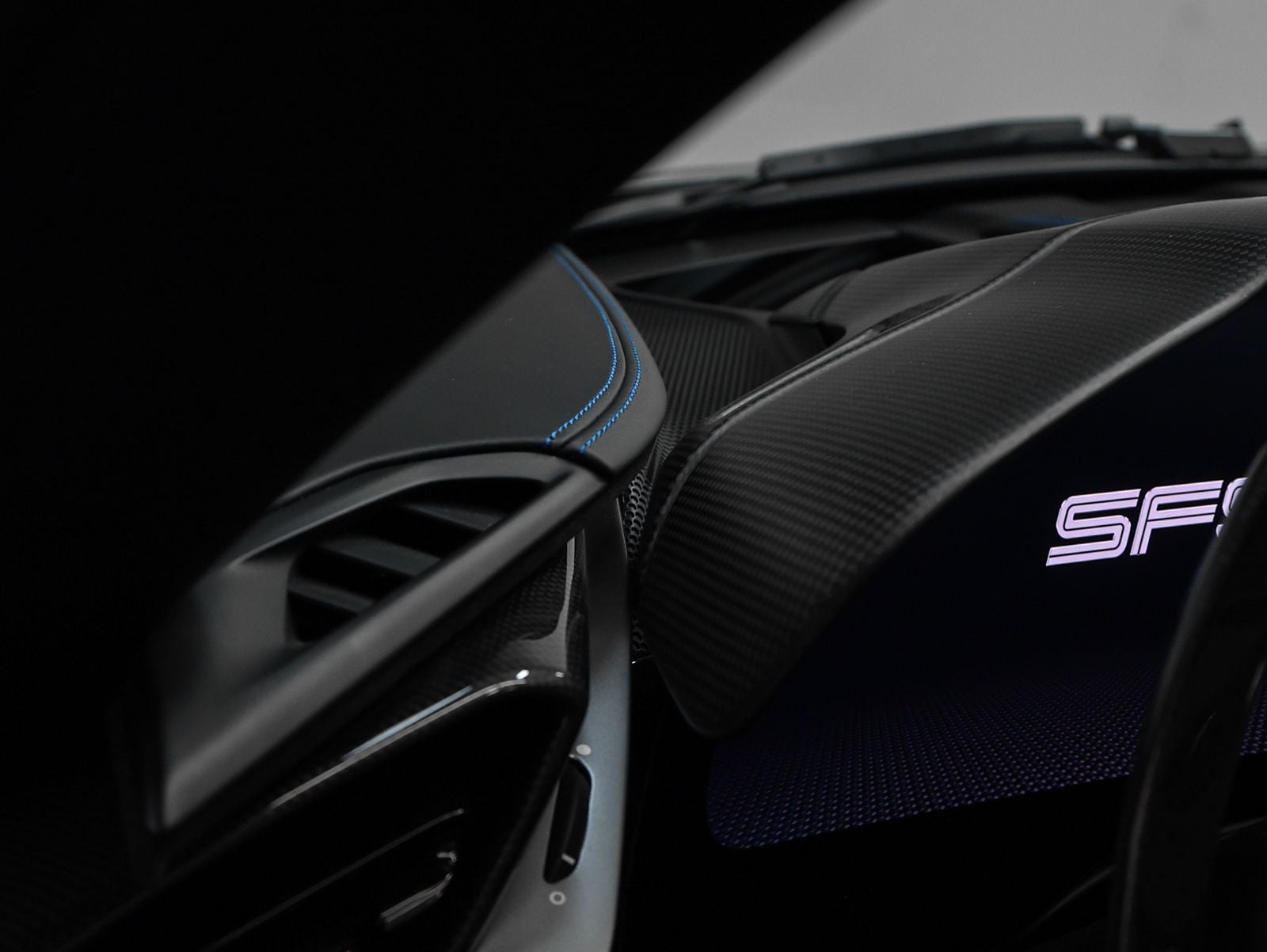 2022 Ferrari SF90 Spider Base