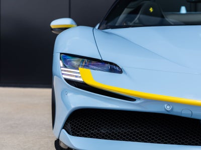 2024 Ferrari SF90 Spider Base