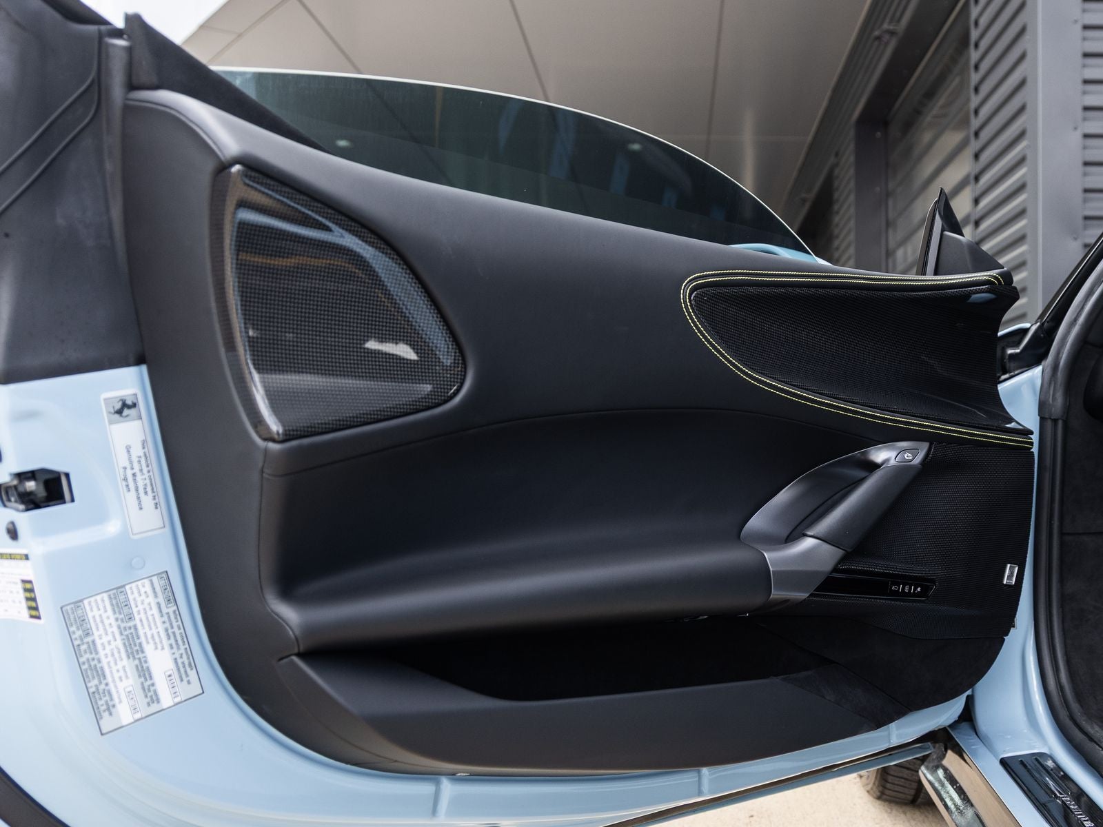 2024 Ferrari SF90 Spider Base