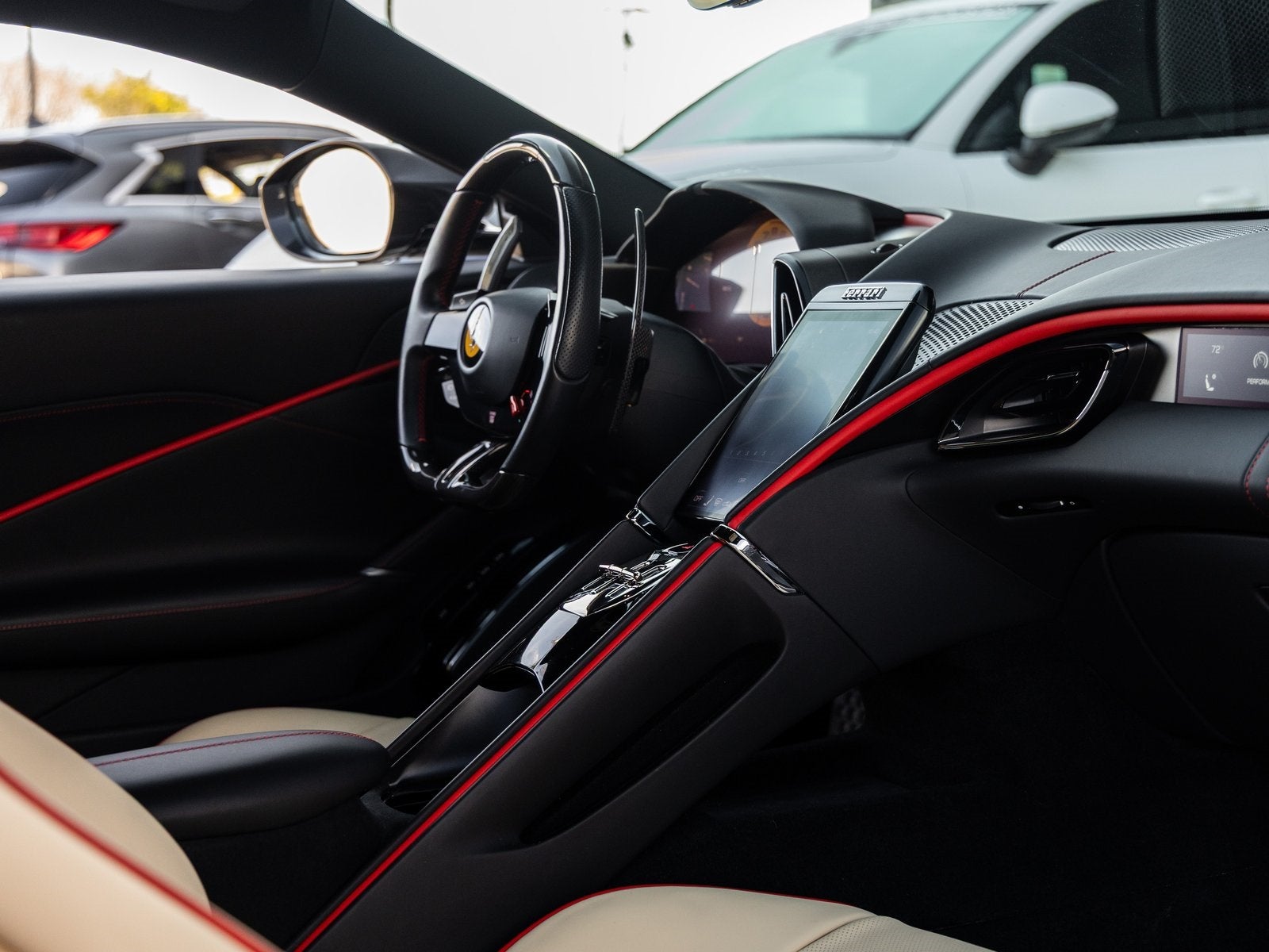 2022 Ferrari Roma Base